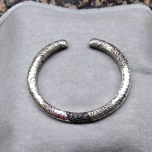 John Hardy Textured Sterling Silver Cuff Bracelet With Swarovski Crystals 925